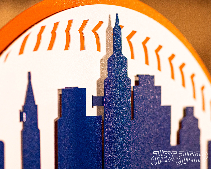 New York Mets Crest 3D Vintage Metal Wall Art