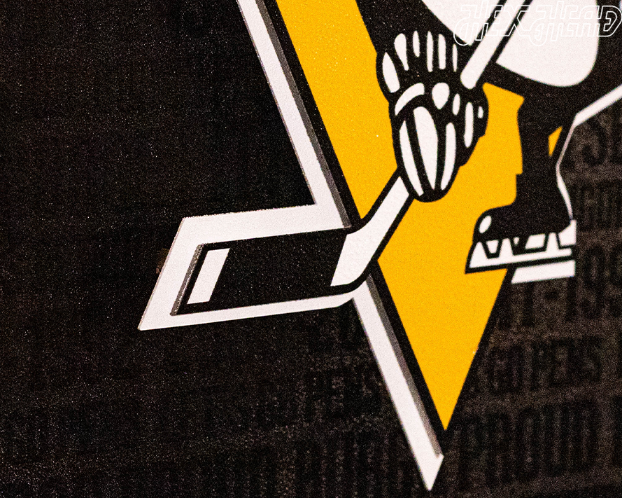 Pittsburgh Penguins CRAFT SERIES 3D Embossed Metal Wall Art
