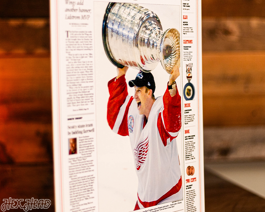 Detroit Free Press Red Wings 2002 Stanley Cup Front Page - JUNE 14, 2002