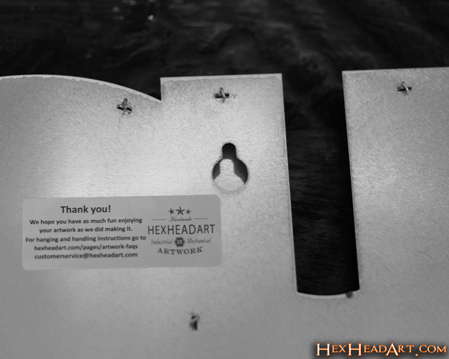 Connecticut Huskies "UCONN" 3D Vintage Metal Wall Art