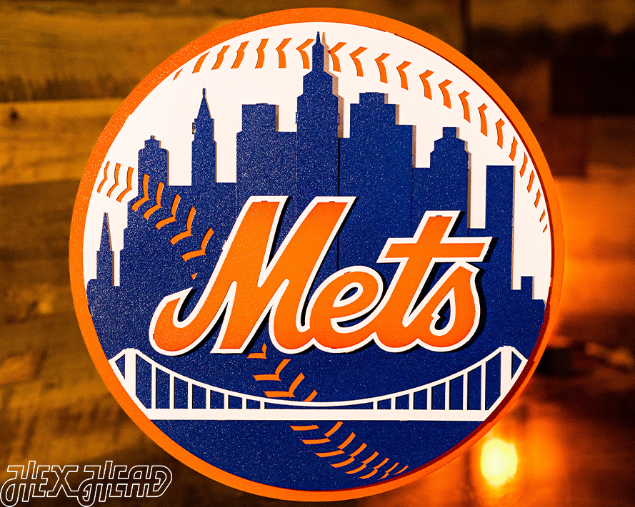 New York Mets Crest 3D Vintage Metal Wall Art