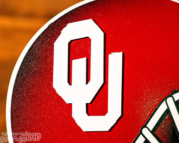 Oklahoma Sooners BLITZ COLLECTION - 8 LAYER 3D Metal Wall Art