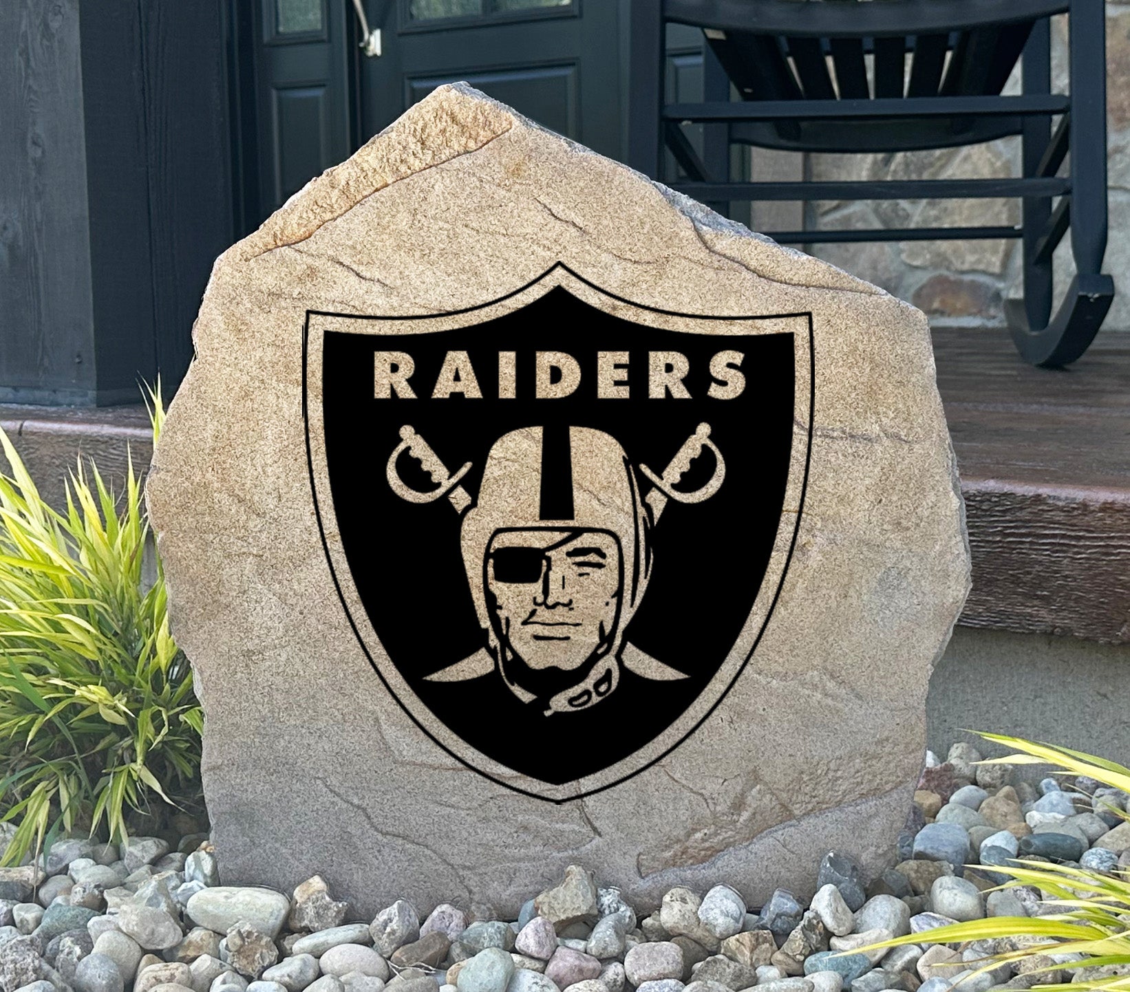 Las Vegas Raiders Design-A-Stone Landscape Art