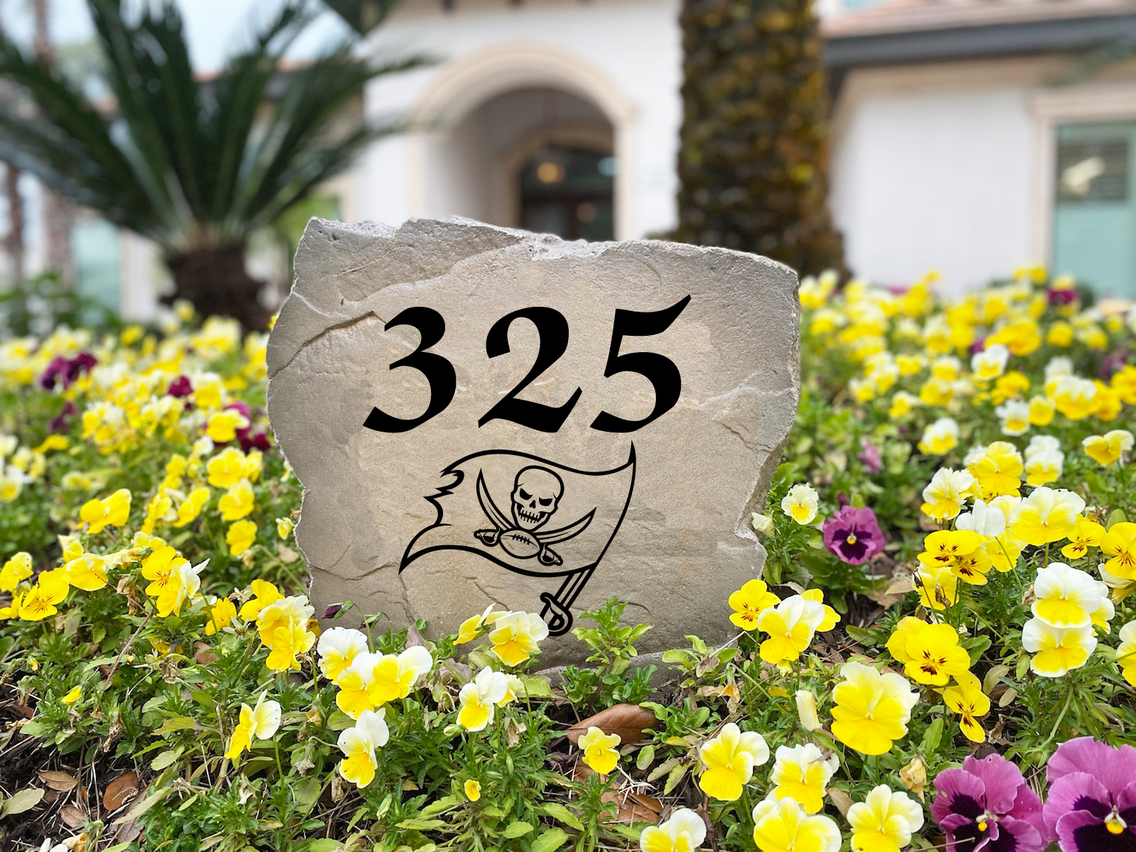Tampa Bay Buccaneers Design-A-Stone Landscape Art Address Stone