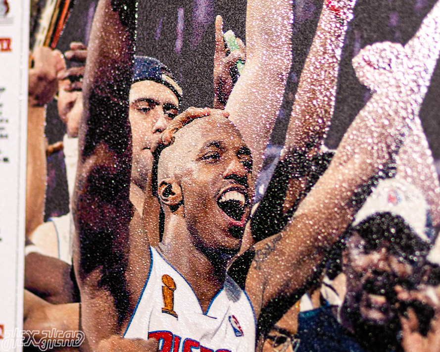 Detroit Free Press Pistons 2004 NBA FINALS Front Page - JUNE 16, 2004