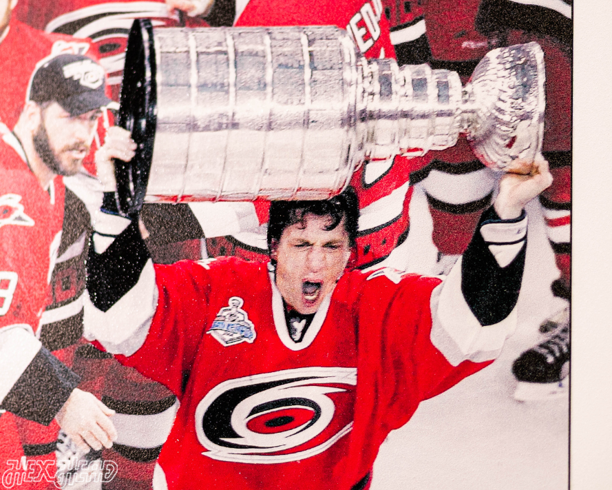2006 Stanley Cup Front Page - JUNE 21, 2006 Metal Wall Art