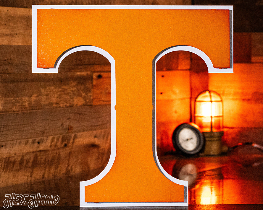 Tennessee Volunteers "T" 3D Vintage Metal Wall Art - Regular -- 18" x 18"