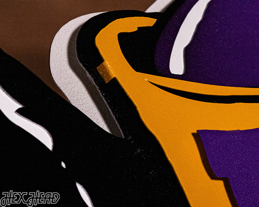 Washington VAULT Huskie 3D Vintage Metal Wall Art