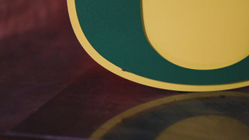 Oregon Ducks Classic "O" Green on Yellow 3D Vintage Metal Wall Art