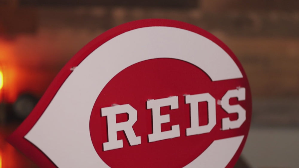 Cincinnati Reds "CLASSIC C" 3D Vintage Metal Wall Art