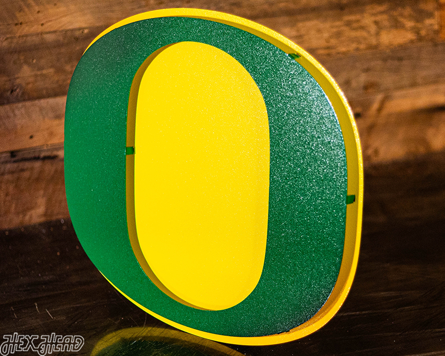 Oregon Ducks Classic "O" Green on Yellow 3D Vintage Metal Wall Art