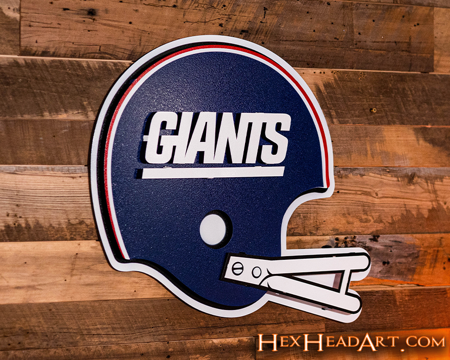 New York Giants Retro Helmet 3D Vintage Metal Wall Art